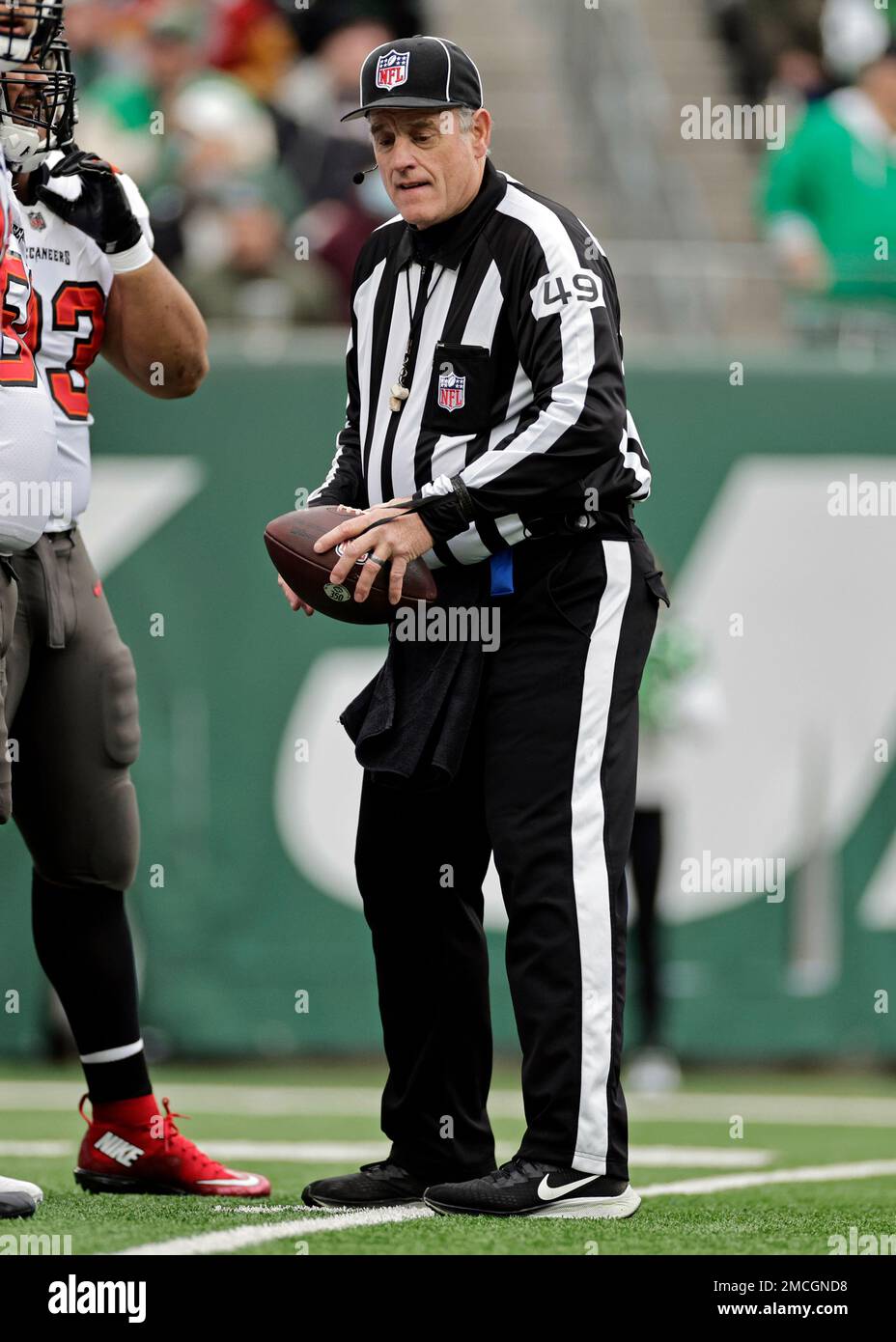 Featured image for “Pima County Sports Hall of Famer Rich Hall on what it’s like to officiate in the NFL”